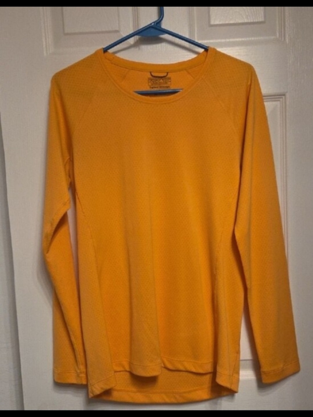 🧡 Patagonia Capilene Midweight Long-Sleeve Top, bright orange, size L, like new